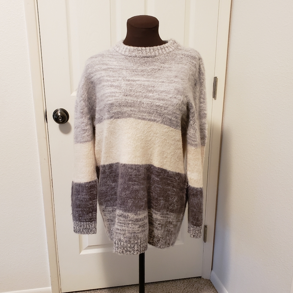 Color block oversized sweater dress